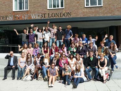 Photo of students on 2011 Multinational Youth Exchange